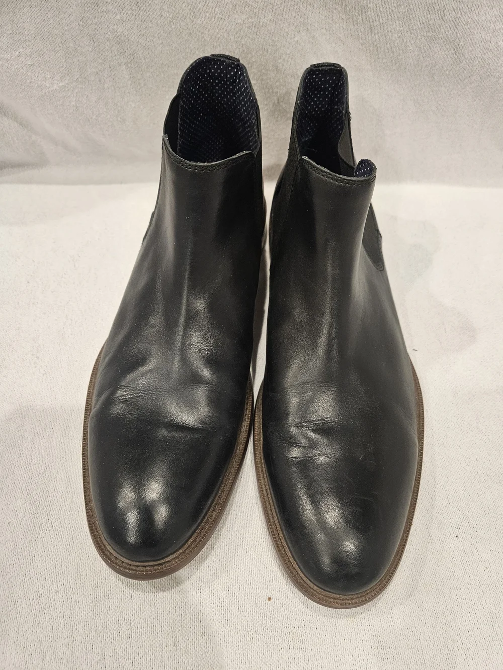 Aston Grey Men’s Black Leather Chelsea Boots 10.5
